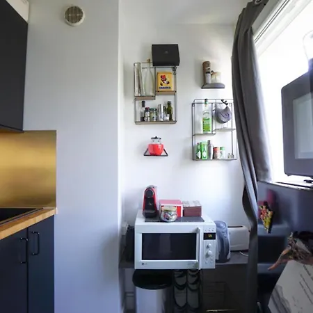 Lejlighed Nice Studio With Balcony Near Canal De L'ourcq