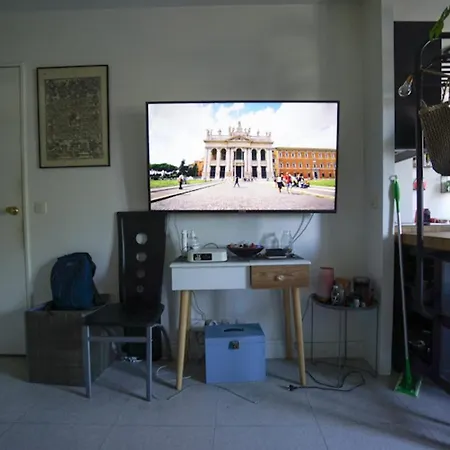 Nice Studio With Balcony Near Canal De L'ourcq *