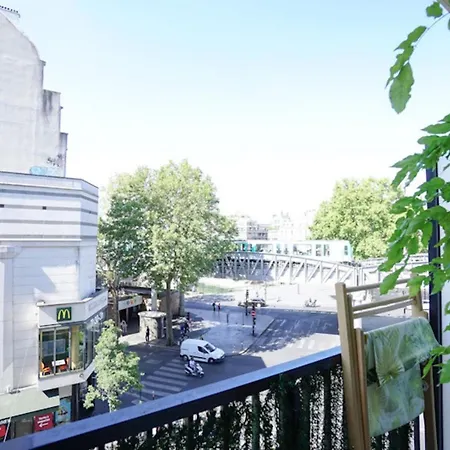 Nice Studio With Balcony Near Canal De L'ourcq Lejlighed